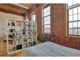 589 Atwells Avenue - Photo 7