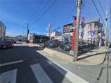 252 Manton Avenue - Photo 2
