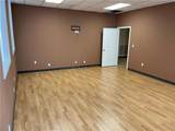 877 Broadway Avenue - Photo 4