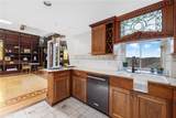 6 Howe Avenue - Photo 15