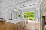 95 Governor Bradford Drive - Photo 2