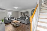 157 Farnum Pike - Photo 3