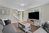 157 Farnum Pike - Photo 4