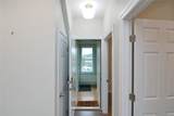 33 Middleton Avenue - Photo 6