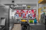 1007 Charles Street - Photo 7