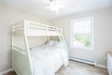 663 Aquidneck Avenue - Photo 16