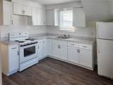 862 Charles Street - Photo 18