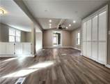 33 Leisure Way - Photo 13
