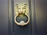 106 Swinburne Row - Photo 1