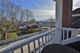 398 Wolcott Avenue - Photo 32