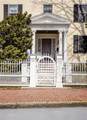 10 Bull Street - Photo 2