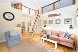 16 Winsor Avenue - Photo 22