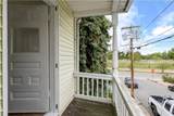 9 Woodbine Street - Photo 2