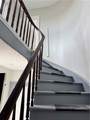 580 Lonsdale Avenue - Photo 10