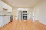 529 Wood St 4th Floor Street - Photo 2