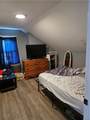 1612 Lonsdale Avenue - Photo 30