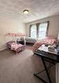881 Greenwich Avenue - Photo 25