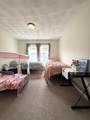 881 Greenwich Avenue - Photo 26