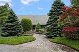 633 Chestnut Hill Road - Photo 2
