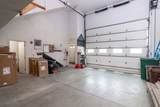 855 Aquidneck Avenue - Photo 4