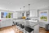 40 Kettle Point Avenue - Photo 4