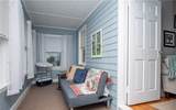 196 Wolcott Avenue - Photo 14