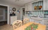 196 Wolcott Avenue - Photo 8