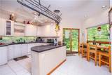 1240 Hartford Pike - Photo 2