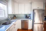 70 Carroll Avenue - Photo 6