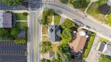 426 Blackstone Street - Photo 45