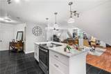 426 Blackstone Street - Photo 9
