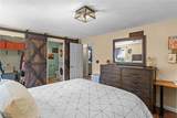 351 New London Avenue - Photo 16