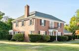 873 Warwick Avenue - Photo 2