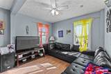 21 Noyes Avenue - Photo 10