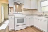 862 Charles Street - Photo 7