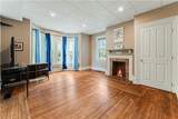 225 Carpenter Street - Photo 5