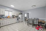 54 Jefferson Avenue - Photo 8