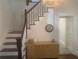 27 Mann Avenue - Photo 8