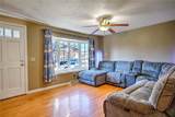 210 Irving Avenue - Photo 4