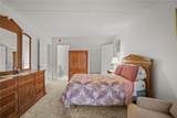 650 East Greenwich Avenue - Photo 38