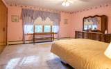 22 Grove Avenue Avenue - Photo 17