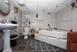 546 Lonsdale Avenue - Photo 35