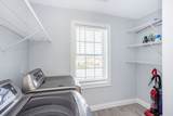 142 Ferreira Avenue - Photo 15