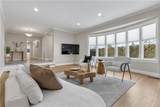 275 Meshanticut Valley Parkway - Photo 7