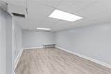 2 Oak Grove Boulevard - Photo 27
