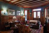 6 Howe Avenue - Photo 2