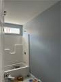 84 Coggeshall Street - Photo 20