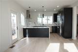 152 Colonial Road - Photo 12