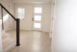 152 Colonial Road - Photo 8
