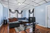 872 Lonsdale Avenue - Photo 22
